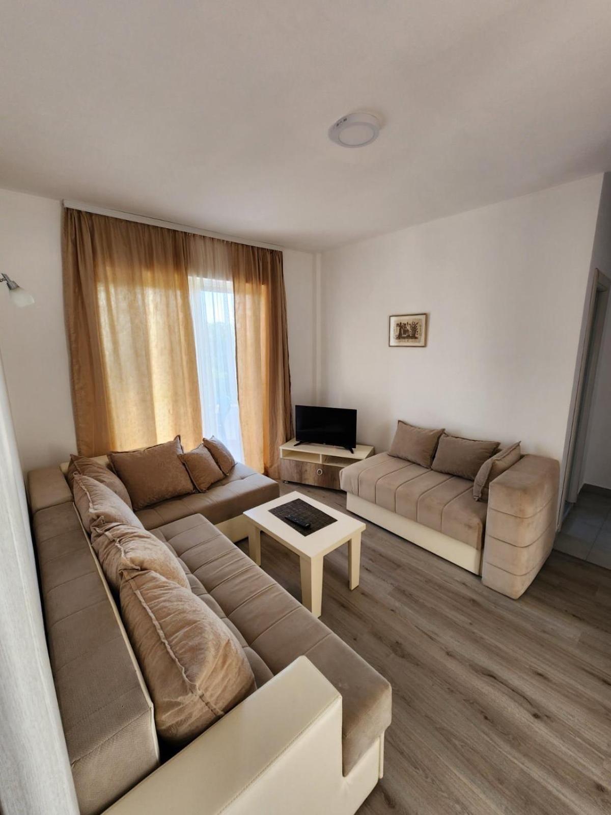 Apartment Flora Bregvija Экстерьер фото